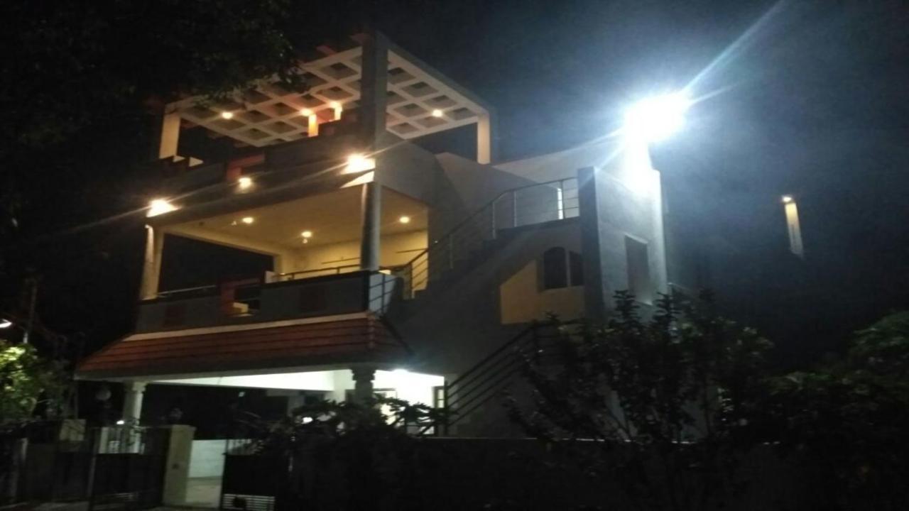 Castle 50 Villa Coimbatore Eksteriør billede